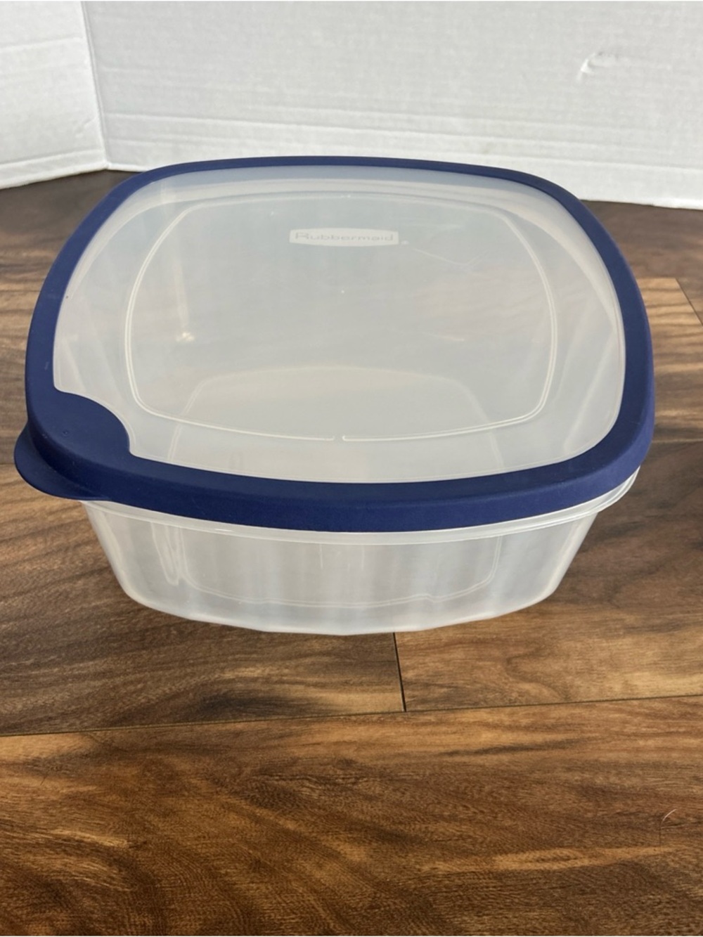 Vintage Rubbermaid 1.2 Gallon Servin Saver J Blue Rim Lid 4.5L